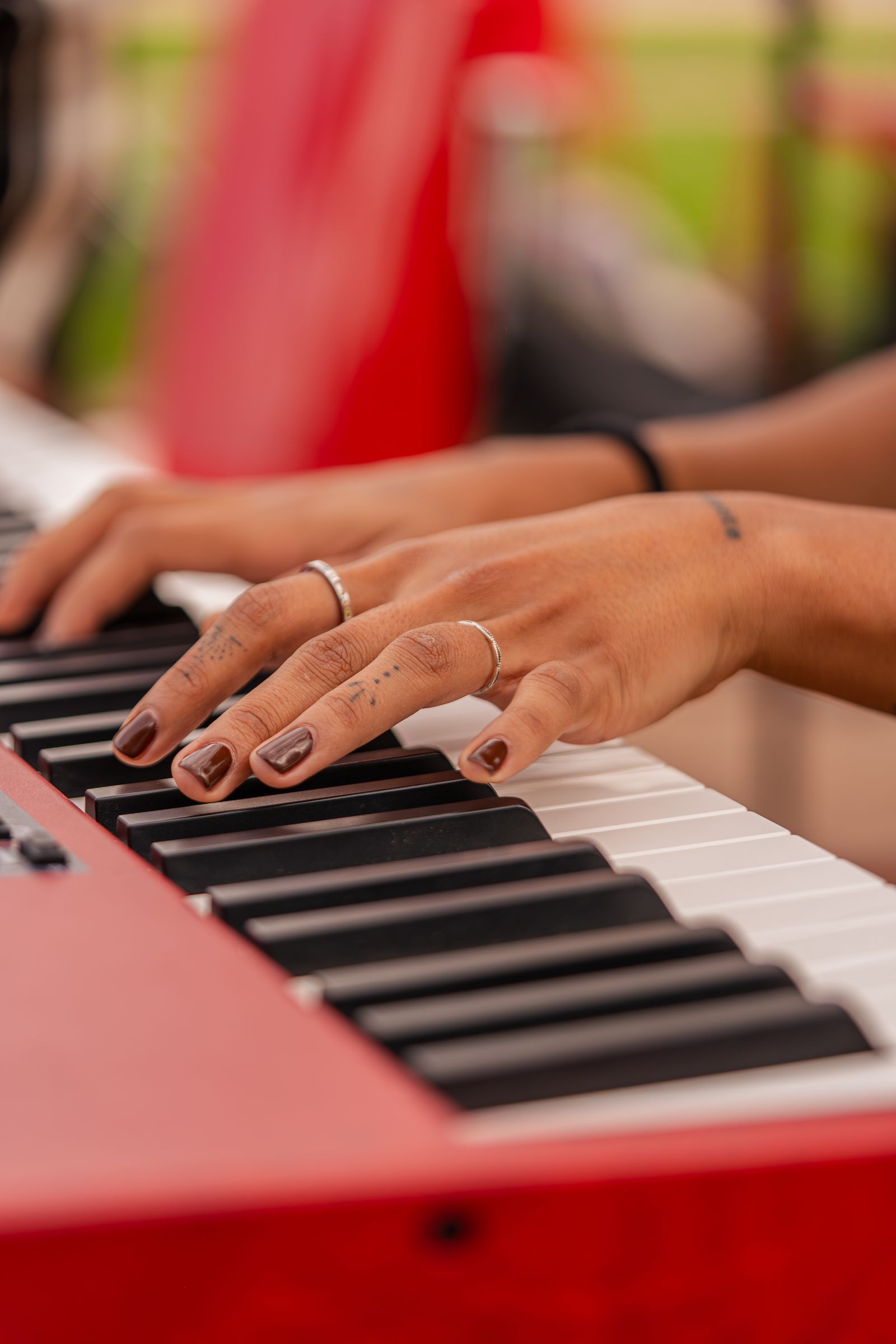 Keys player and instrument